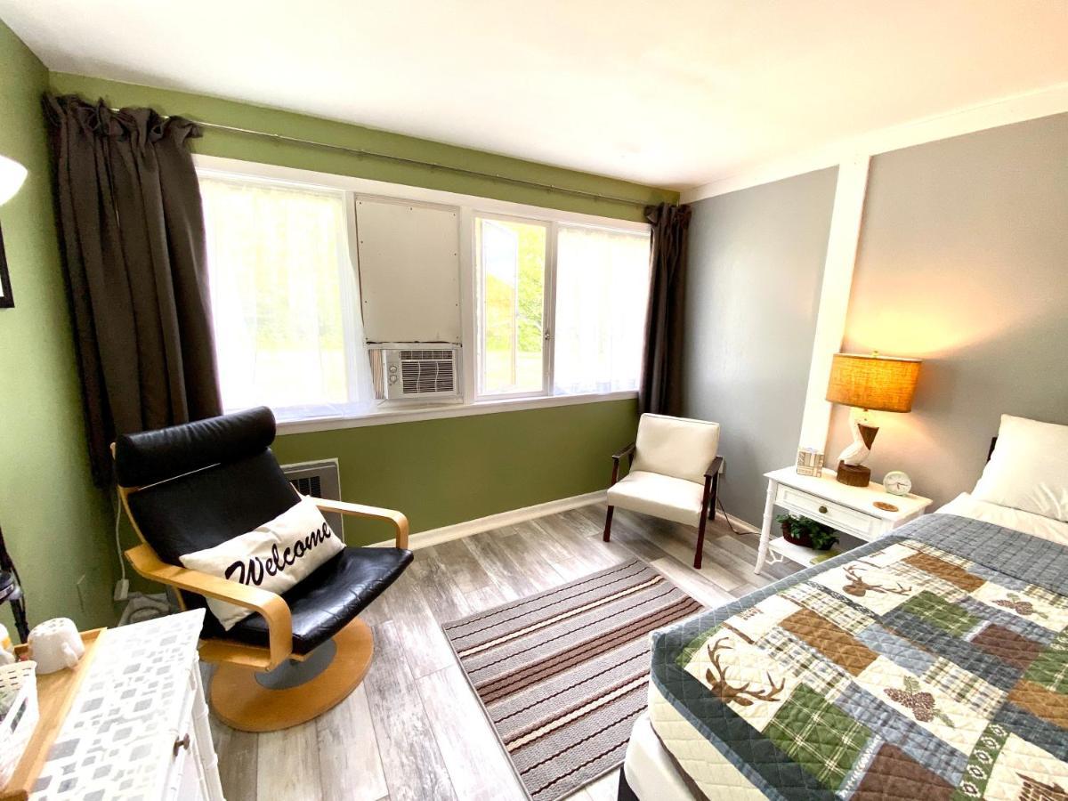 Snowdon Chalet Motel Londonderry Екстериор снимка